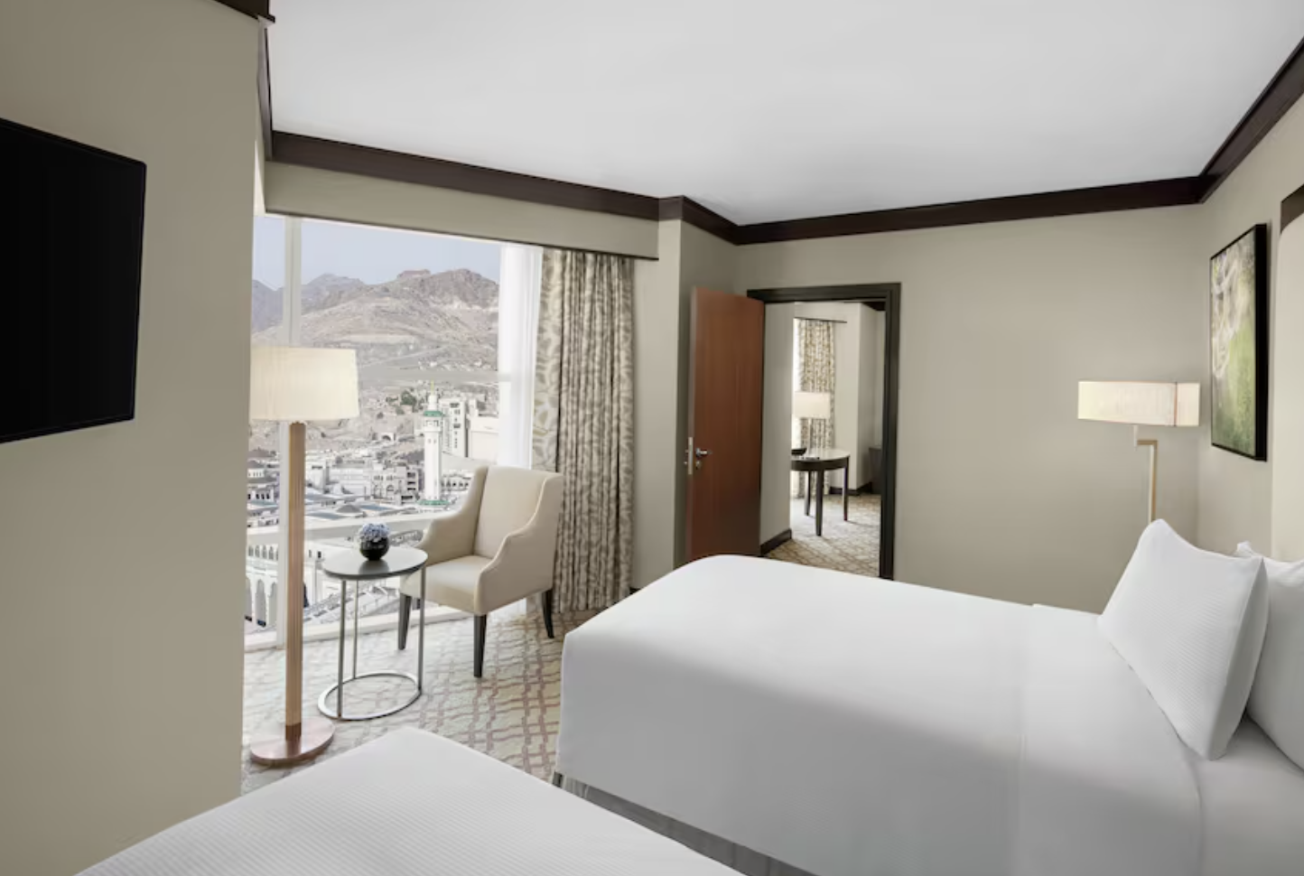 Hilton DoubleTree image 3