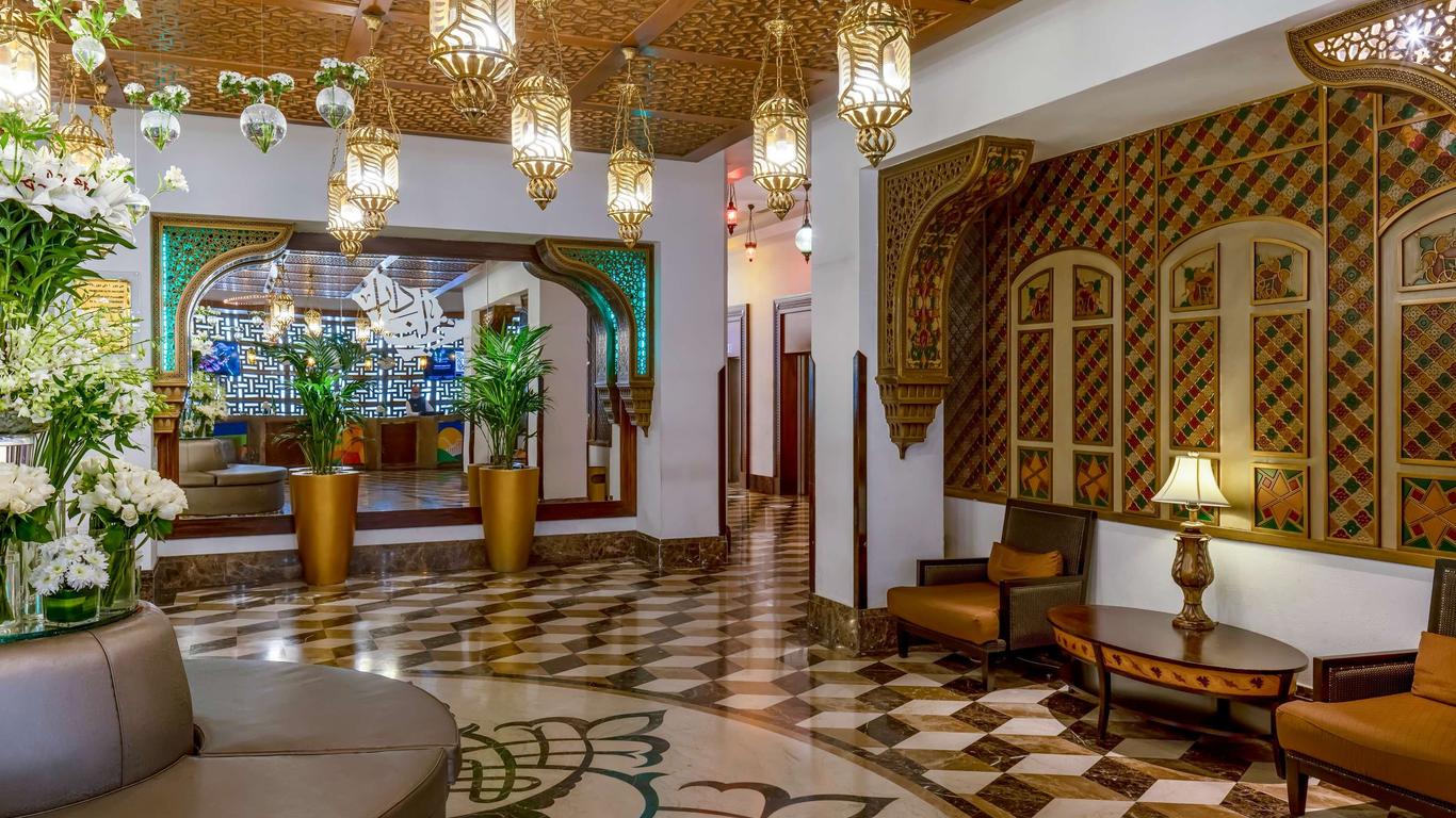 Pullman Zamzam Hotel image 3